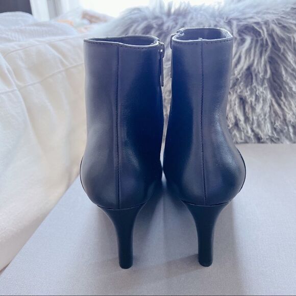 Aquatalia Dia Dress Suede/Calf Bootie Navy/black - Picture 3 of 12